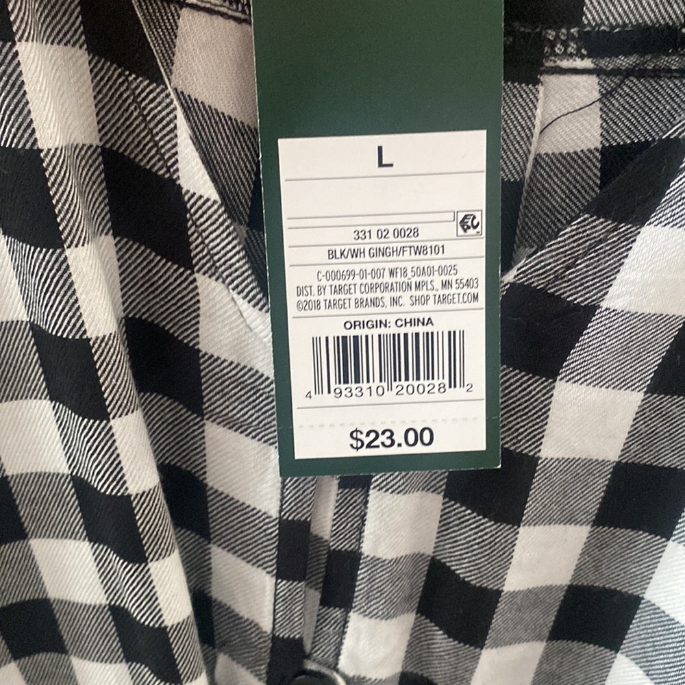 Checkered button up - Picture 3 of 3